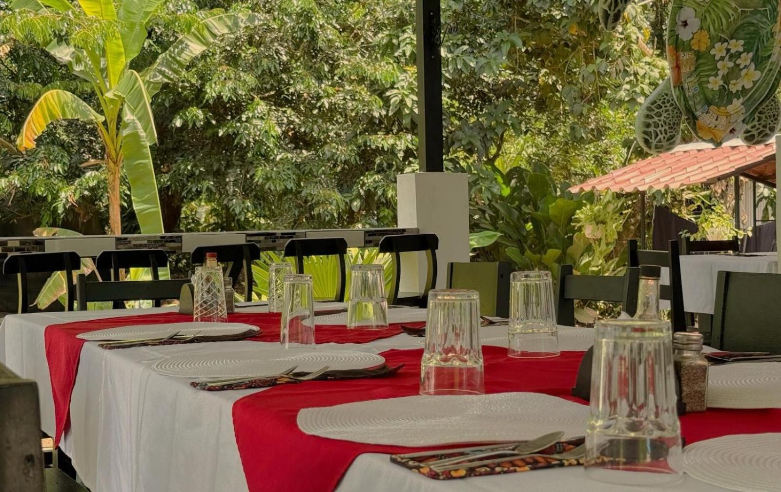 Carey Lodging Tortuguero Exterior photo